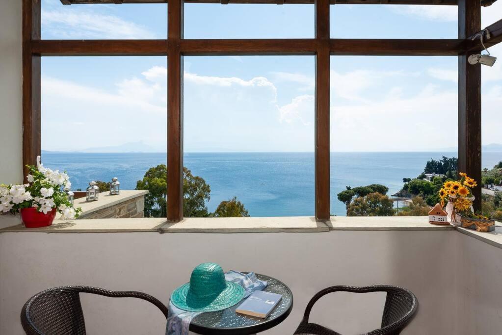 Seaside House With View Over Pagasitikos Afissos Bagian luar foto