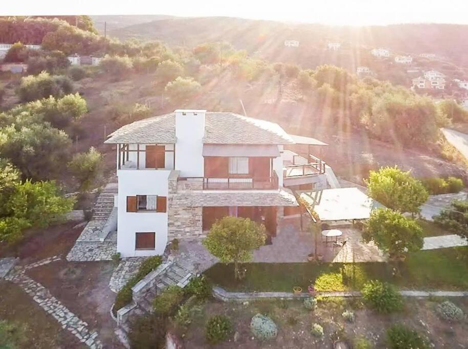 Seaside House With View Over Pagasitikos Afissos Bagian luar foto